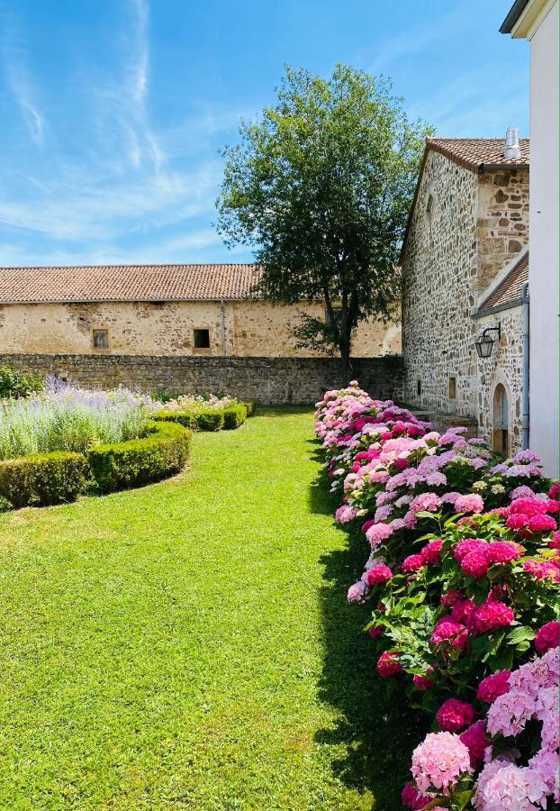 Les Hauts De Cluny Exterior photo